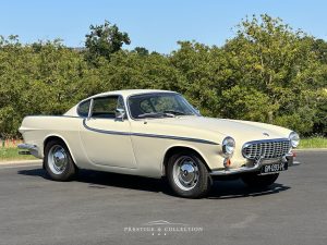 Volvo P1800 (1965)